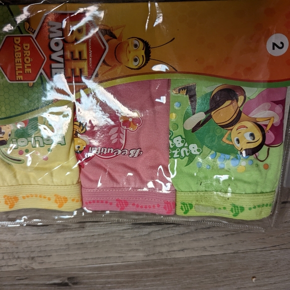 Brand new, girls underwear, Bee Movie, size 2 pack of 3 - Picture 3 of 3